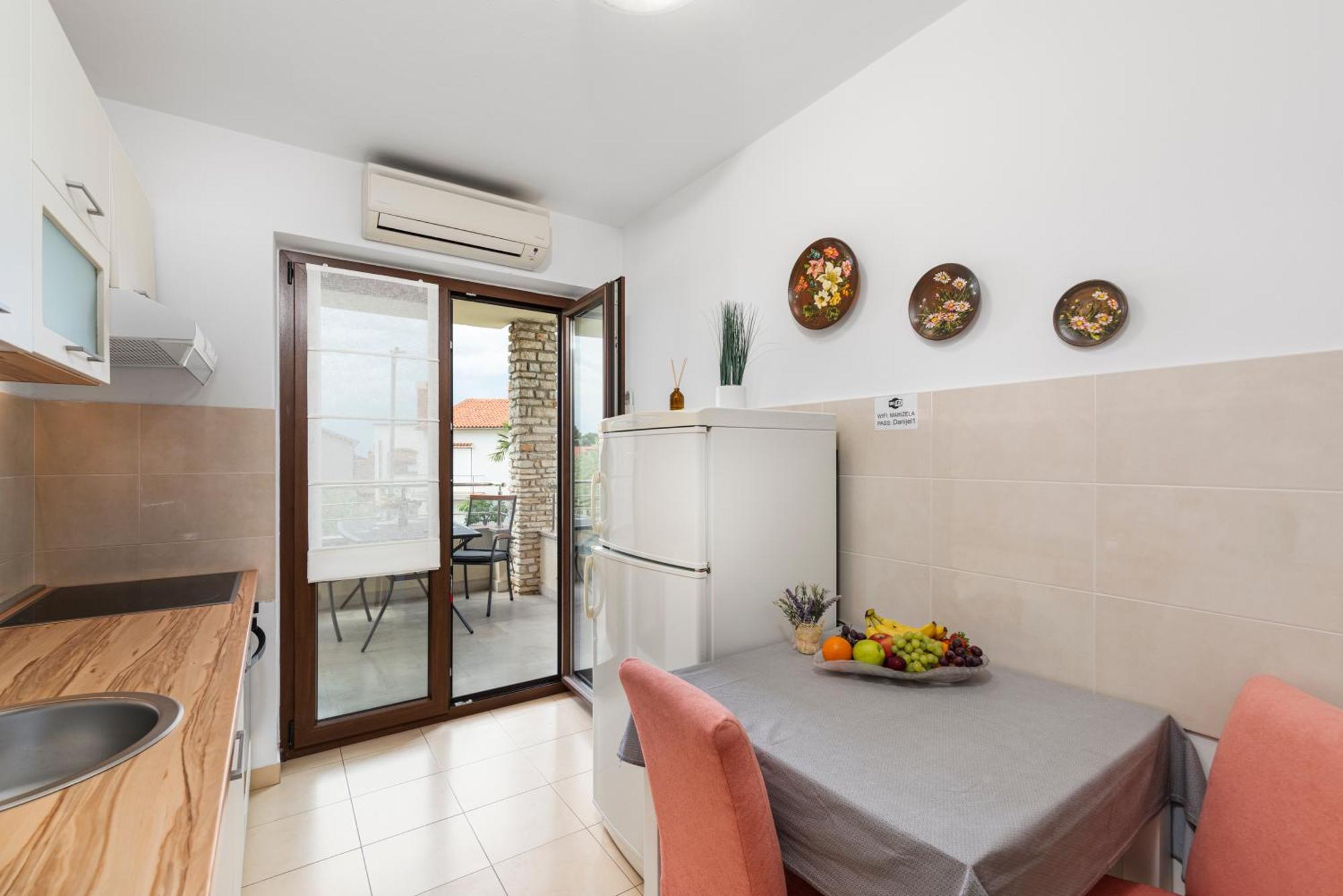 Apartments Marizela Poreč Buitenkant foto