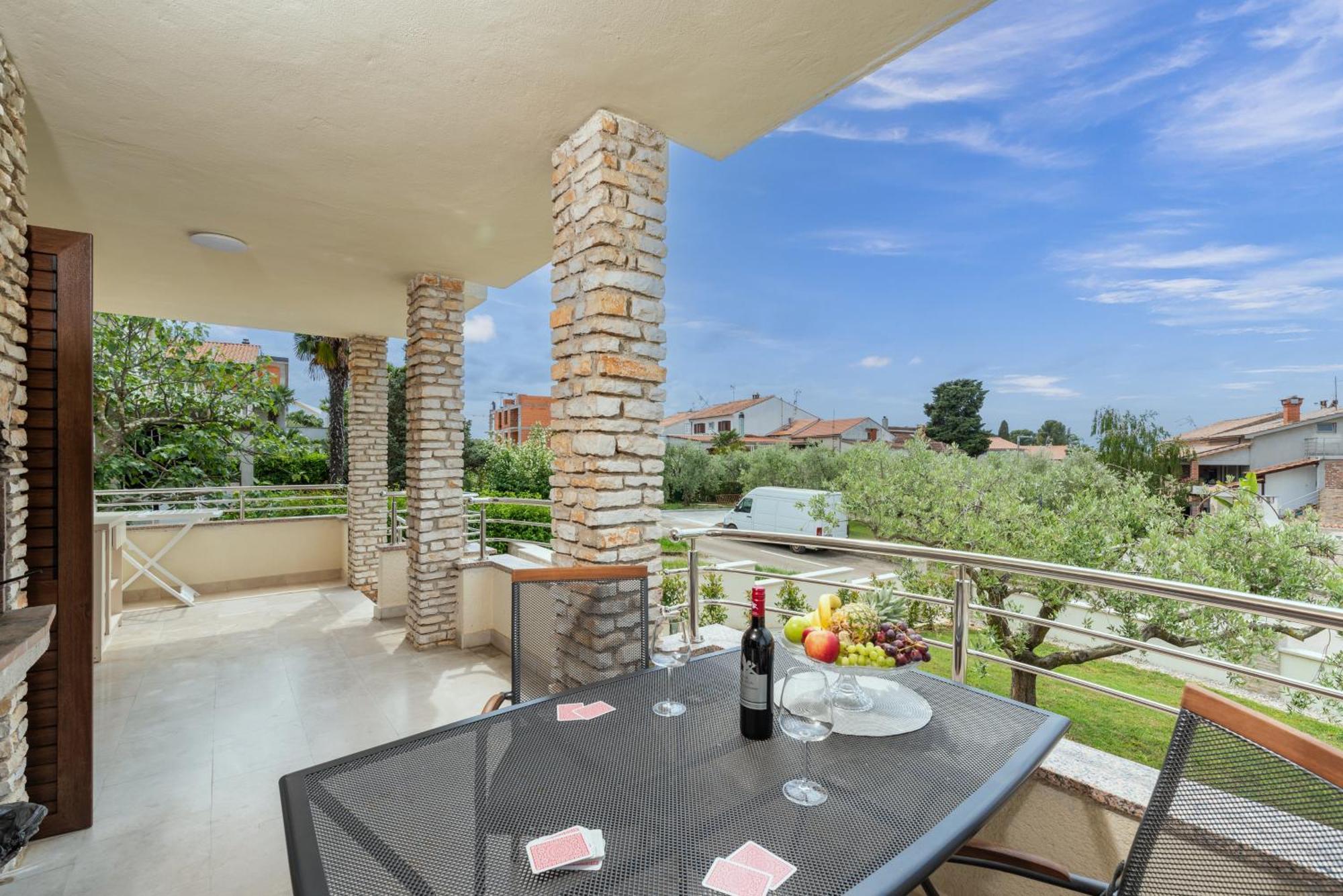 Apartments Marizela Poreč Buitenkant foto