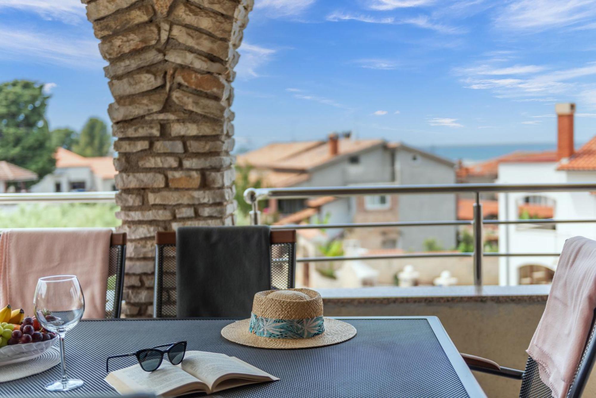 Apartments Marizela Poreč Buitenkant foto