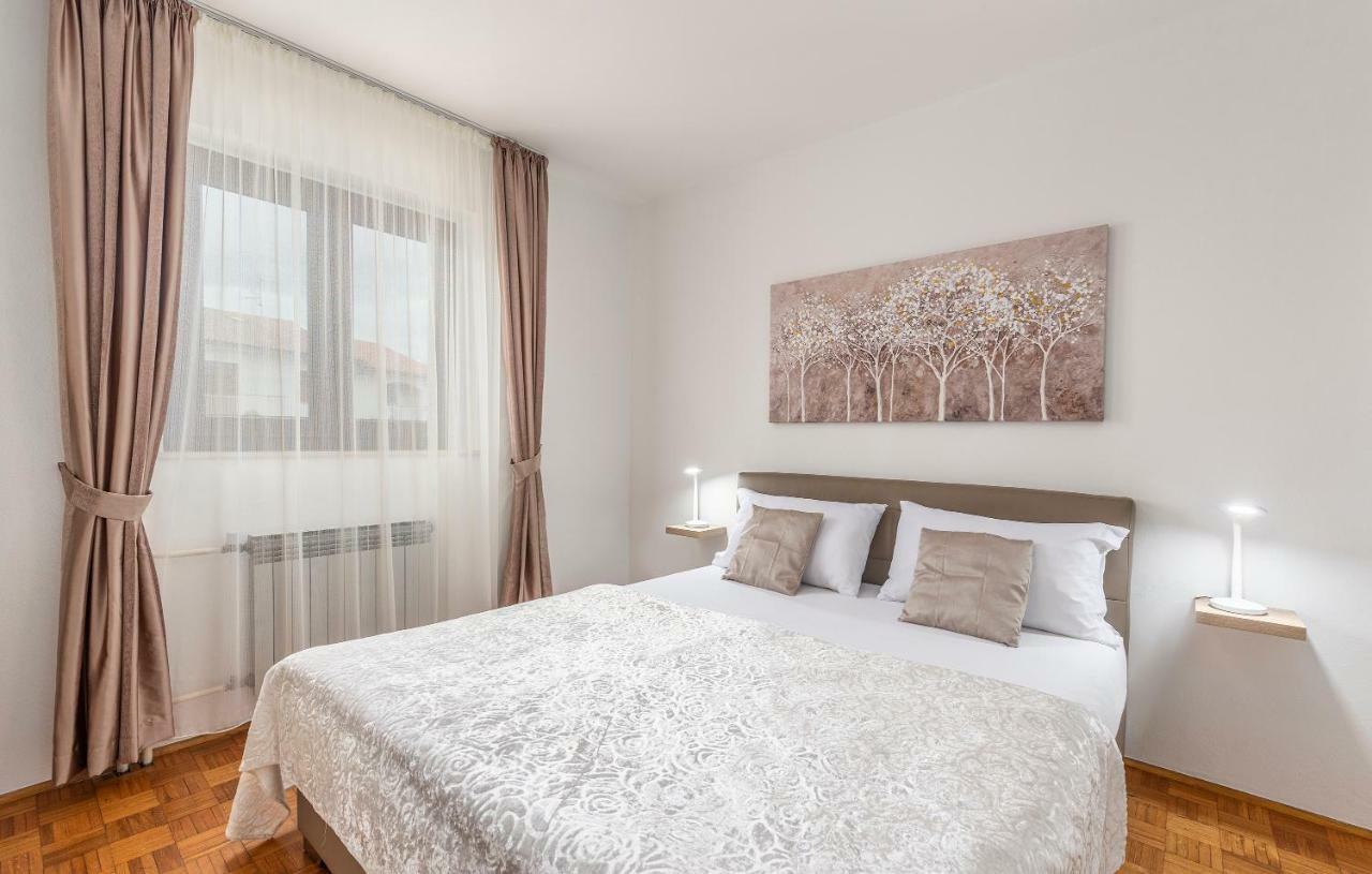 Apartments Marizela Poreč Buitenkant foto