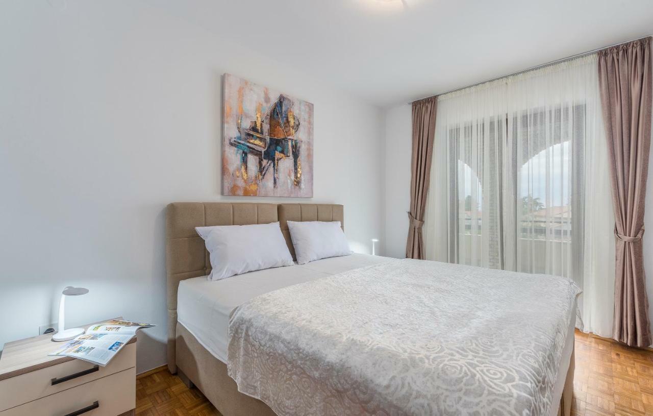 Apartments Marizela Poreč Buitenkant foto