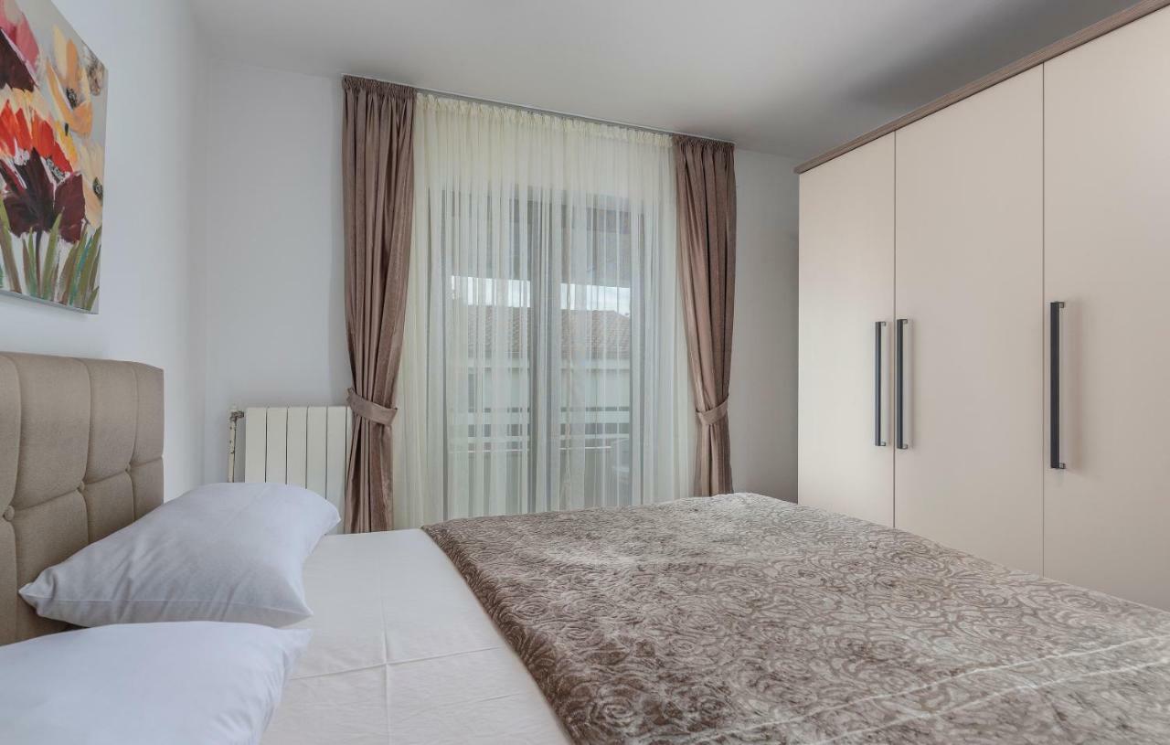 Apartments Marizela Poreč Buitenkant foto